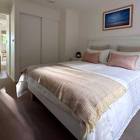 Sunrise Beach Holiday Apartment ภายนอก รูปภาพ