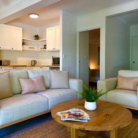 Sunrise Beach Holiday Apartment ภายนอก รูปภาพ