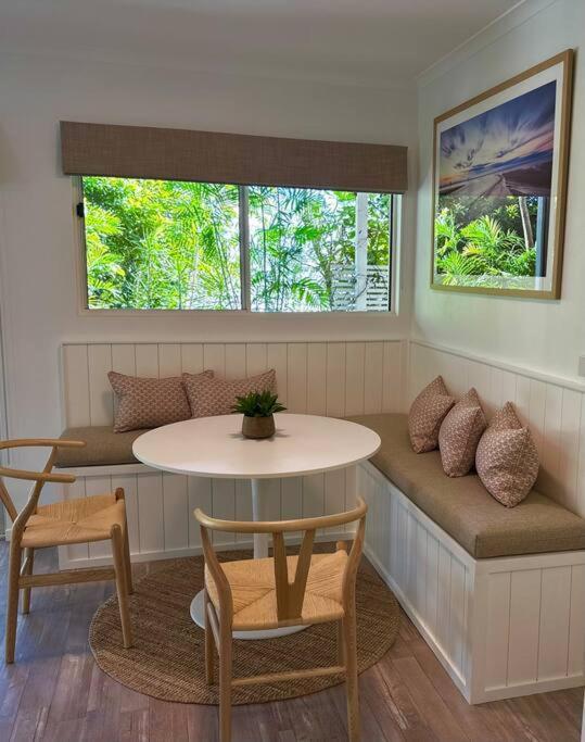 Sunrise Beach Holiday Apartment ภายนอก รูปภาพ