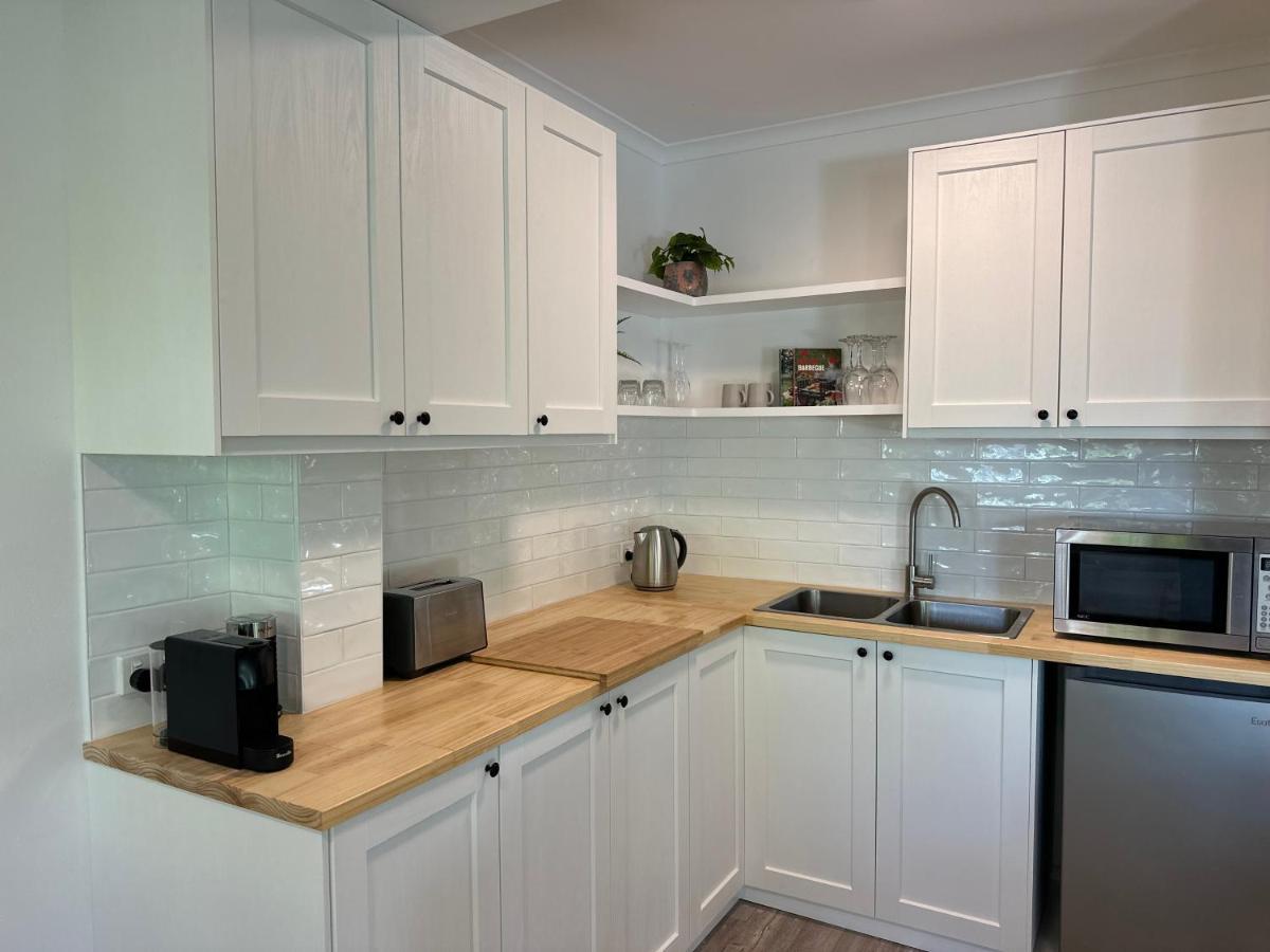 Sunrise Beach Holiday Apartment ภายนอก รูปภาพ